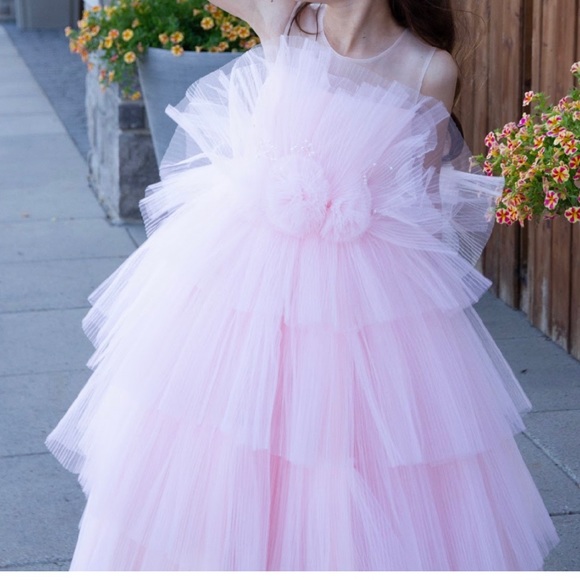 Girls Dress - Picture 3 of 3